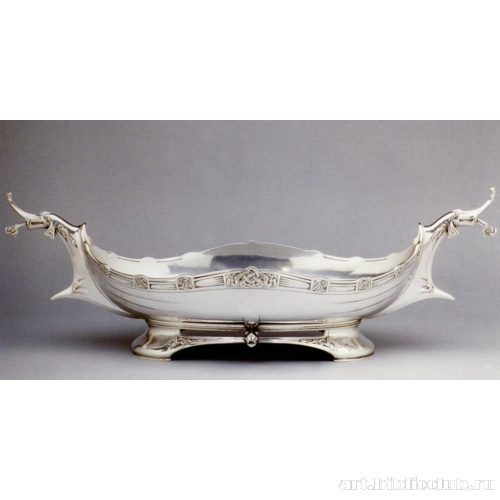 Жардиньерка в форме дракона