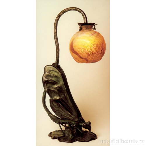 Настольная лампа в форме стрекозы