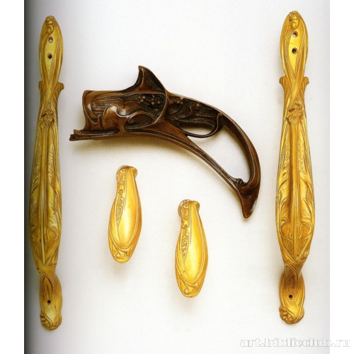 Дверные ручки