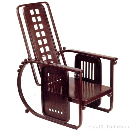 Кресло с регулируемым наклоном спинки