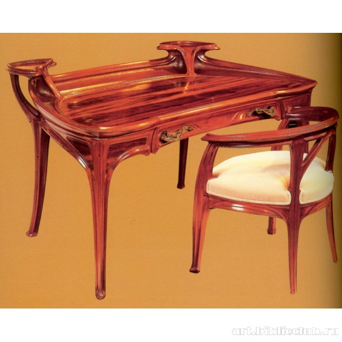 Письменный стол и стул