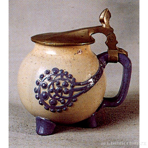 Пивная кружка с цинковой крышкой