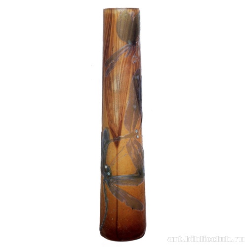 Ваза со стрекозами