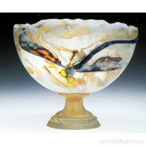 Выдувная чаша со стрекозами