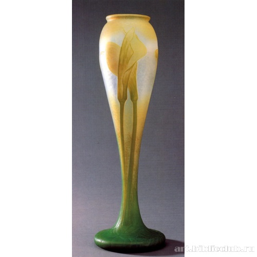 Ваза с изображением цветов каллы