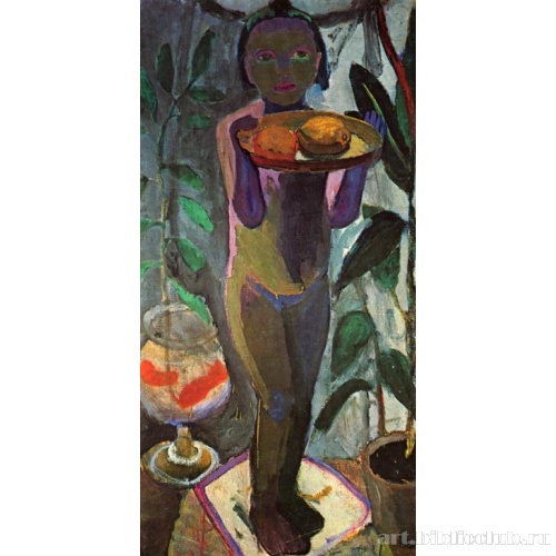 Обнаженный ребенок и аквариум с золотыми рыбками