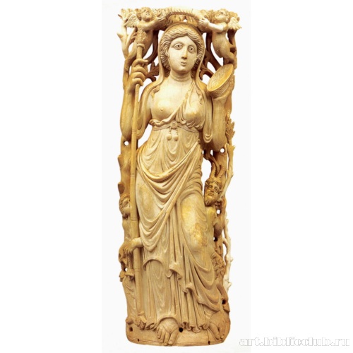 Ариадна, Сатир, Менада и Путти. Орнаментальная группа