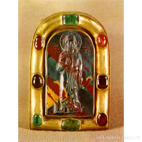 Христос Пантократор. Камея-энколпион в оправе