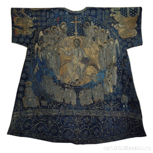 Ватиканский саккос. Передняя часть