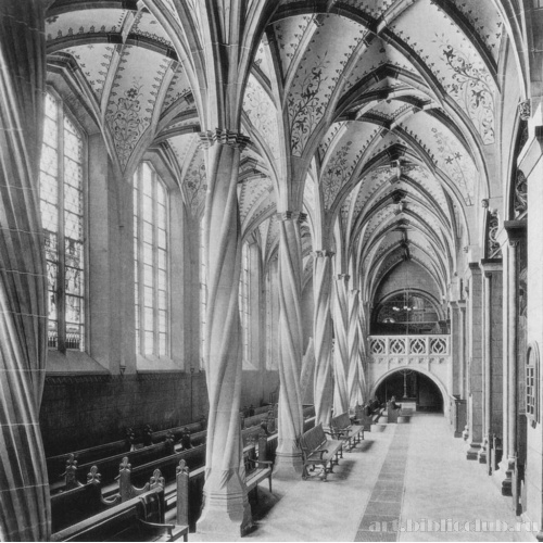 Северный боковой неф хора