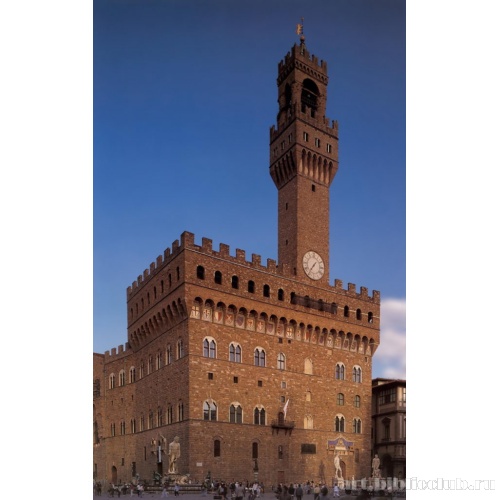 Фасад, вид с Пьяцца Синьория