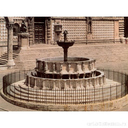 Фонтан Маджоре