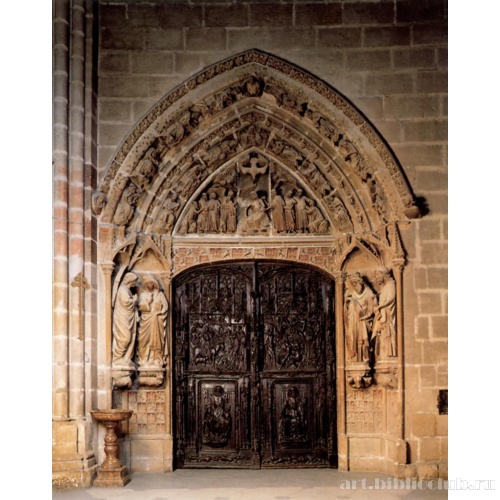 Портал клуатра (южное крыло трансепта, восточная стена )