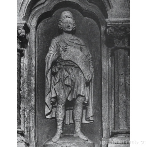 Даниил. Статуя леттнера