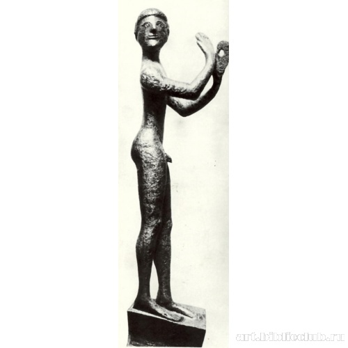 Статуэтка эфеба из Олимпии