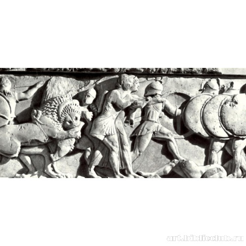 Гигантомахия. Деталь северного фриза сокровищницы сифнийцев