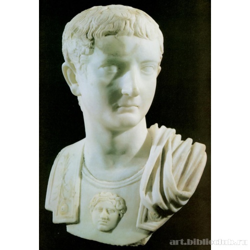 Бюст императора Тиберия