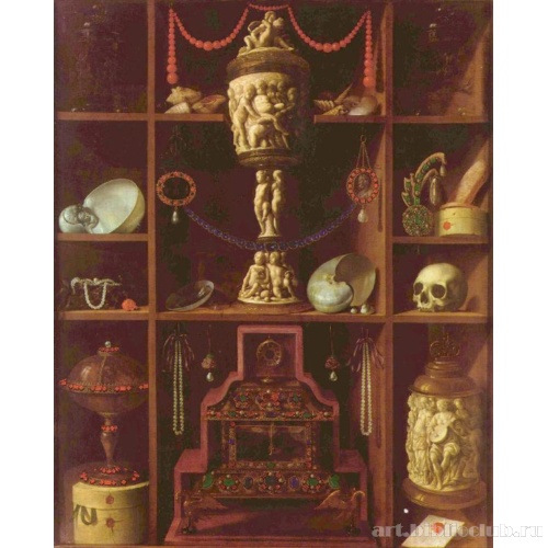 Шкаф с сокровищами