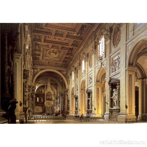 Церковь Сан Джованни ин Латерано. Интерьер