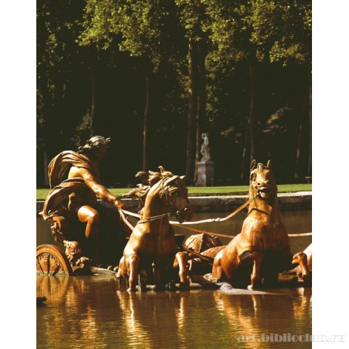 Аполлон на колеснице. Деталь фонтана Аполлона