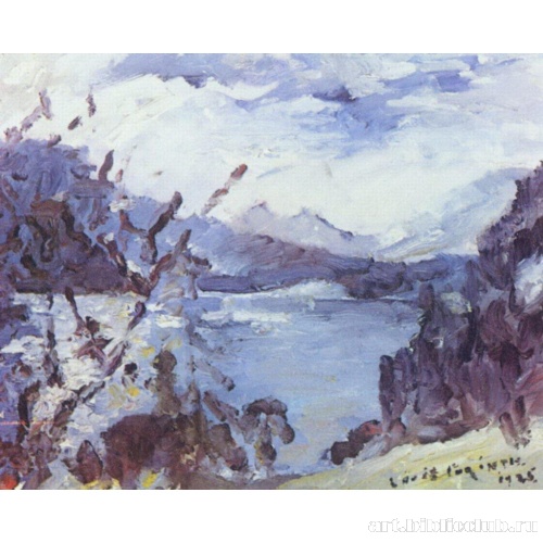 Озеро Вальхен с горной грядой на горизонте