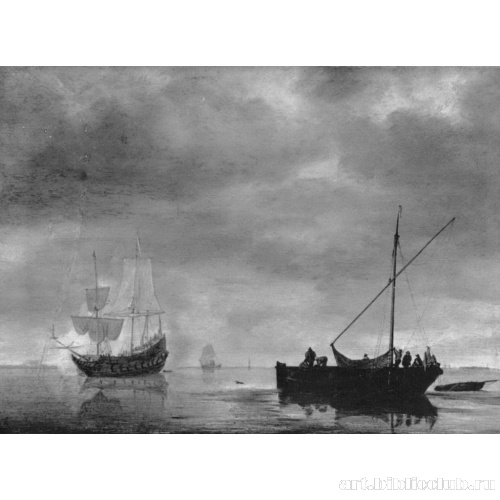 Фрегат и рыбацкая лодка в спокойном море