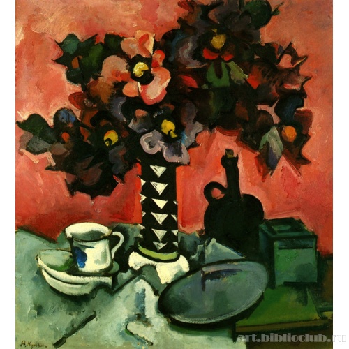 Розовые, лиловые и черные цветы на розовом фоне