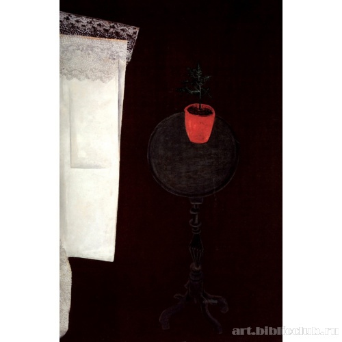 Столик и елка