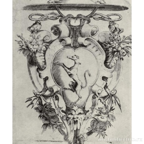 Щит с гербом кардинала Сампьери