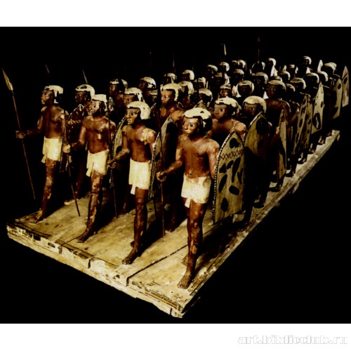 Скульптурная модель египетского воинского отряда