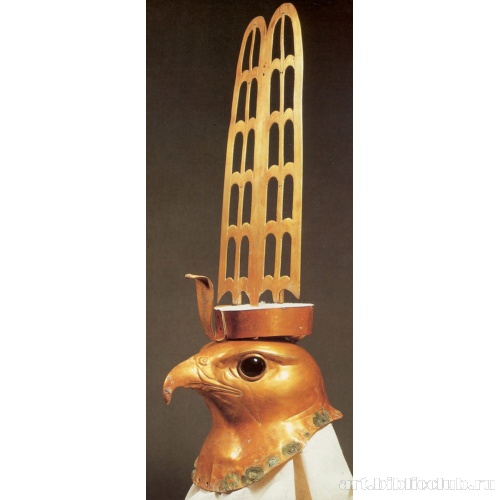 Голова бога Хора в образе сокола