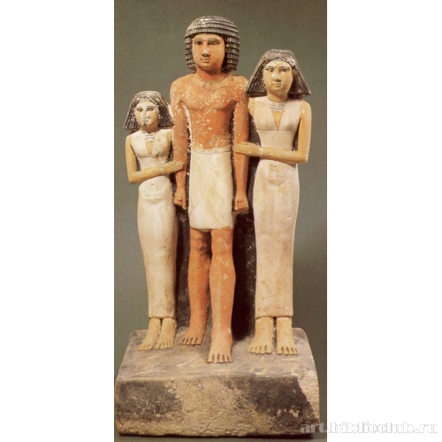 Групповая статуя Мерсу-анха с дочерьми