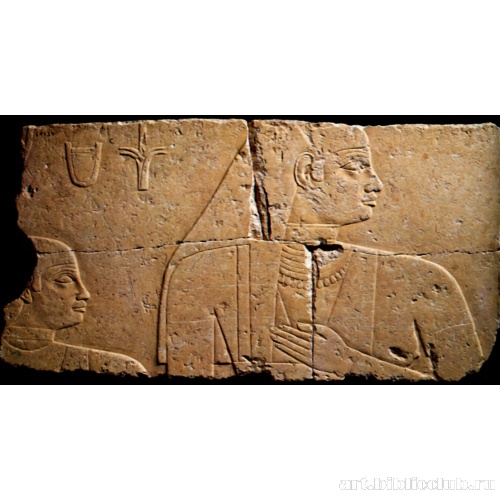 Рельеф из гробницы царицы Хетеп-херес II
