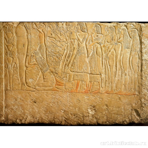 Рельеф из частной гробницы (лицевая сторона)