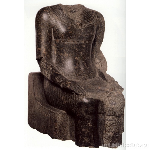 Фрагмент статуи Тутанхамона