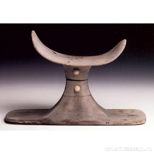 Подголовник «дворцового слуги» Ририа