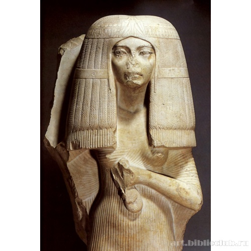 Статуя жены военачальника Нахтмина