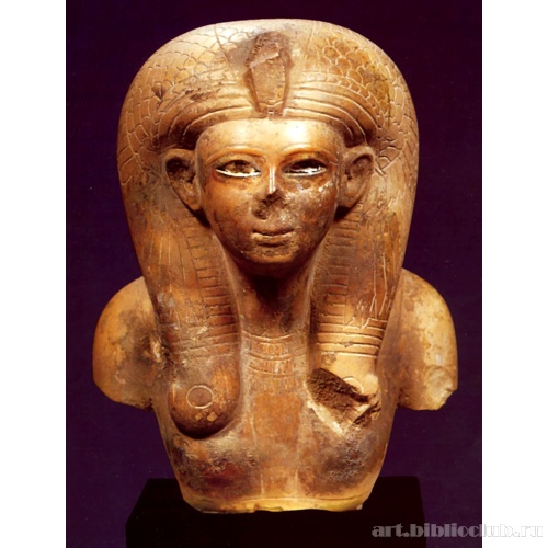 Верхняя часть статуи царицы