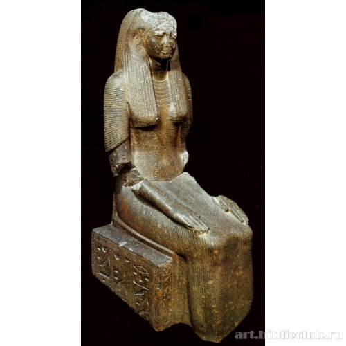 Статуя царицы Туи