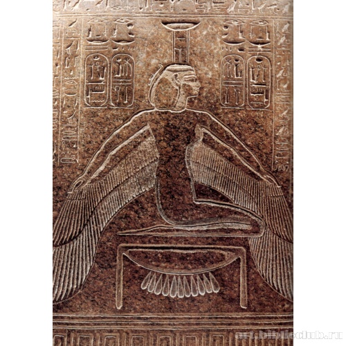Фрагмент внешнего саркофага Рамсеса III с изображением богини Нефтис