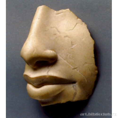 Фрагмент лица от статуи Эхнатона