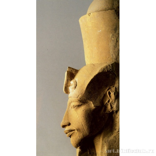 Карнак: фрагмент столба с изображением Эхнатона