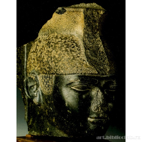 Голова статуи Тахарки