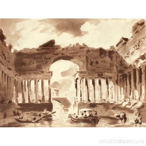 Окруженный колоннадами канал