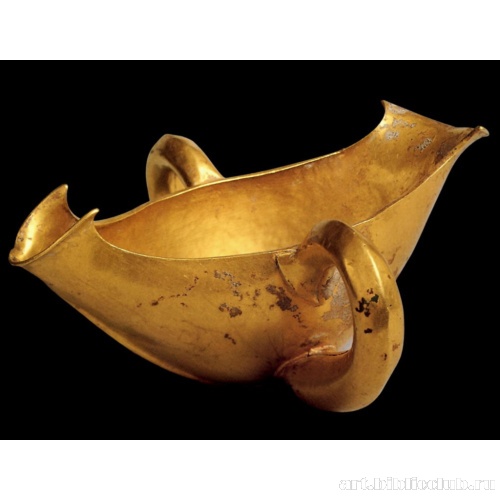 Кубок ладьевидный с двумя ручками. Фрагмент. Клад А