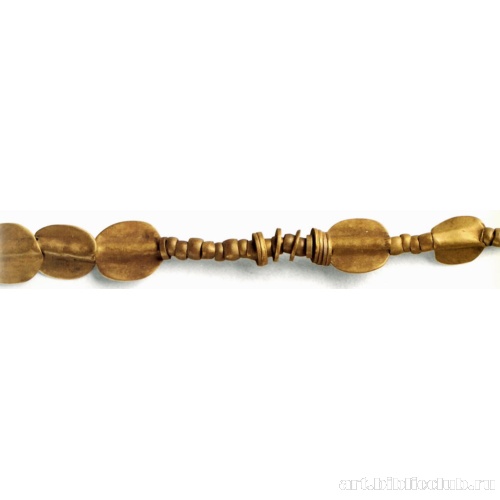 Низка бус и пронизей. Клад А