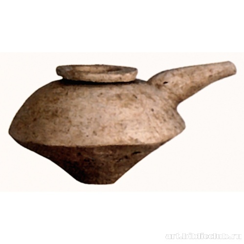 Кувшин с изогнутым носиком