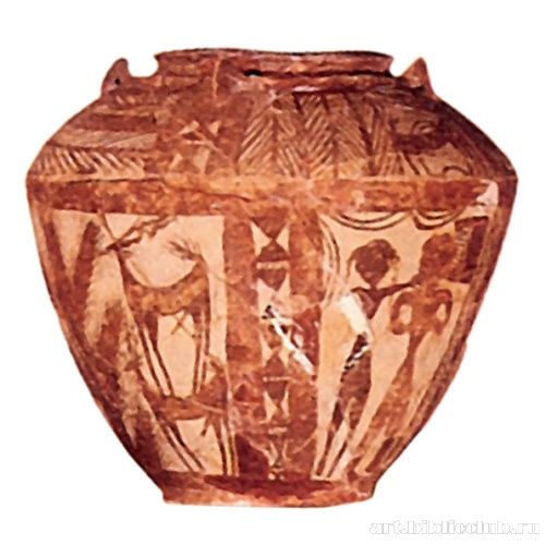 Кувшин, украшенный изображениями человеческих фигур и геометрическим орнаментом из Хафадже