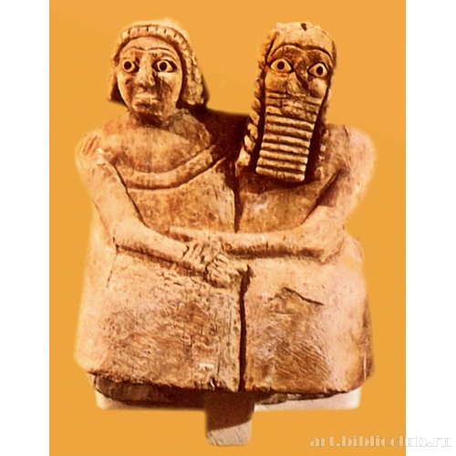 Изображение супружеской пары, найденное в храме богини Инанны в Ниппуре