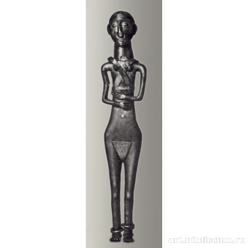 Женская статуэтка из гробницы в Хасаоглане близ Анкары